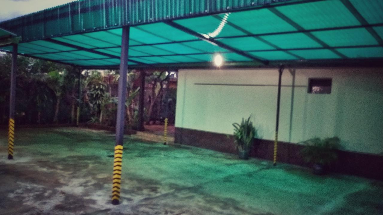 Apart Hotel Las Guayabas Puerto Iguazu Exterior photo